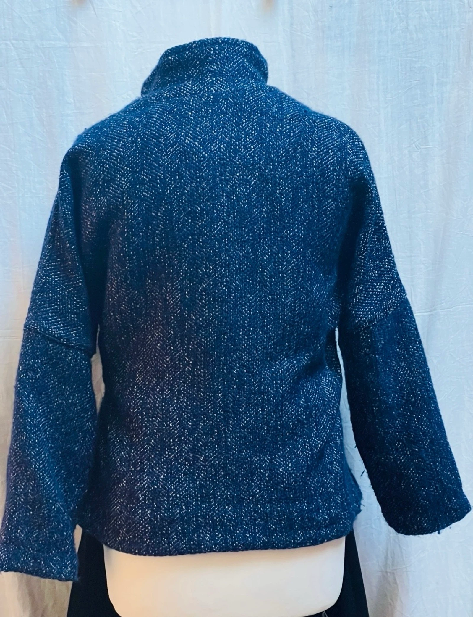 Minspri vest met twee kleuren van gemengde wol – photo 8